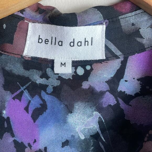 Bella Dahl Full Button Down Hipster Blouse in Evening Floral - Picture 7 of 16